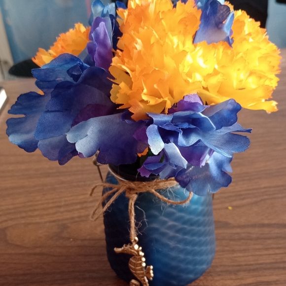 Handmade Flower Pen Bouquet - Picture 10 of 17